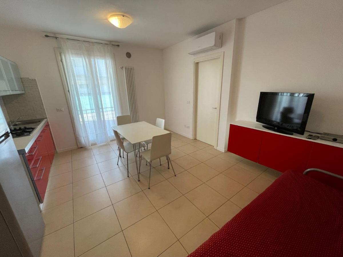 Residence Al Mare Caorle Exterior foto