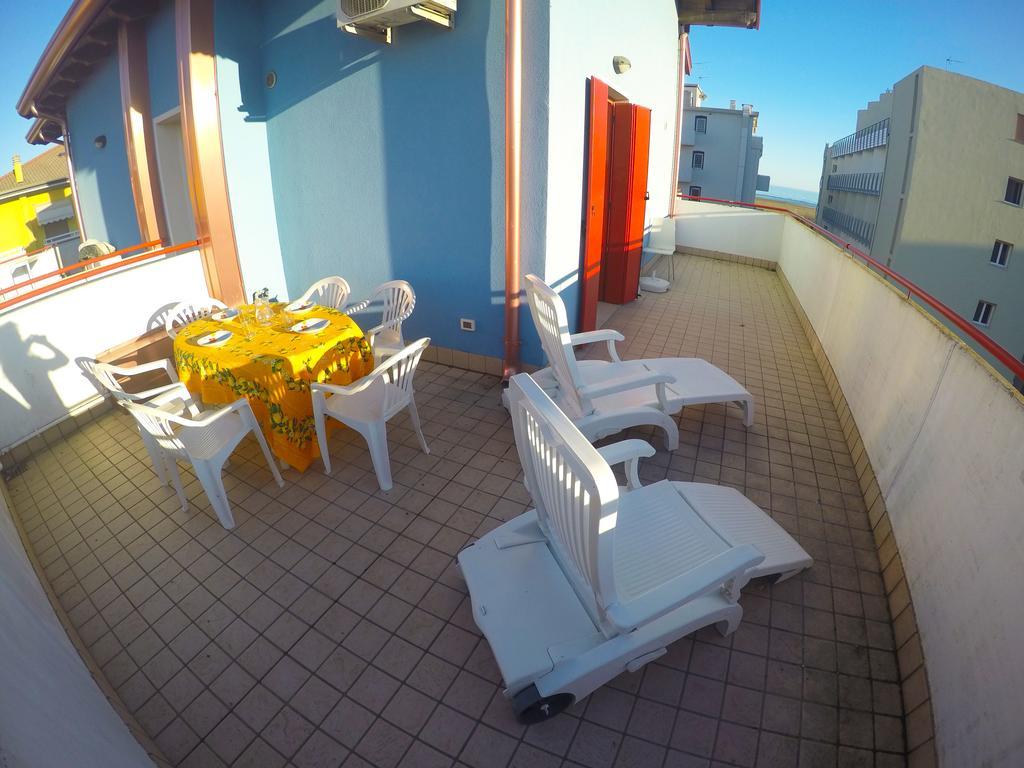 Residence Al Mare Caorle Habitación foto